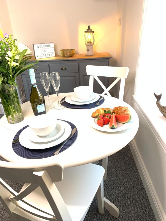 Seaspray Boutique Whitby Apartment Экстерьер фото